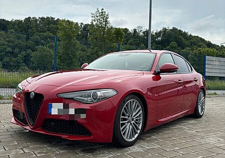 Alfa Romeo Giulia 2.0 Turbo 16V 147kW AT8