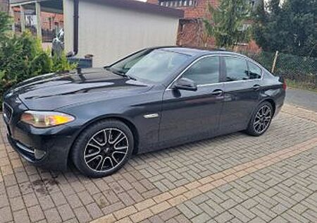 BMW 520d PDC*MULTIFUNK*KLIMA*XENON*