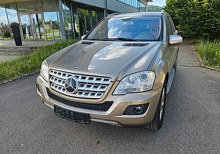 Mercedes-Benz ML 320 CDI 4MATIC, Navi, Massagesitze, Distronic