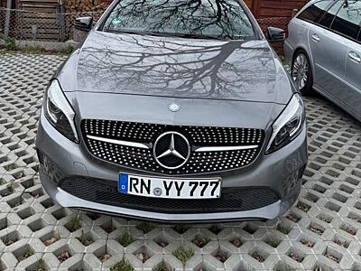 Mercedes-Benz A 200 d Activity Edition