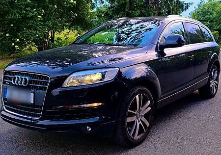 Audi Q7 4.2 TDI quattro tiptronic -
