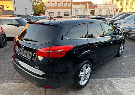 Ford Focus Turnier 1.5 Titanium aus 1.Hand