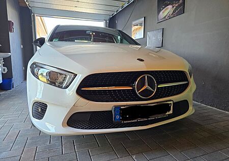 Mercedes-Benz A 200 Progressive