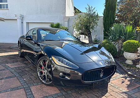 Maserati GranTurismo S MC Shift, Skyhook, DEUTSCH