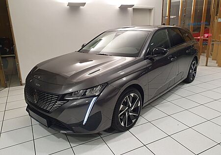 Peugeot 308 - 2023 FAMILIENKOMBI. SPARSAM + SICHER. PERFEKT.