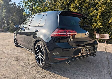 VW Golf Volkswagen 2.0 TDI GTD