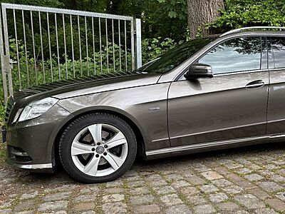Mercedes-Benz E 220 T CDI, Avantgarde, AMG, viel Ausstattung
