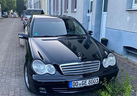 Mercedes-Benz C 220 CDI Classic AHK STZHZ TÜV 2027