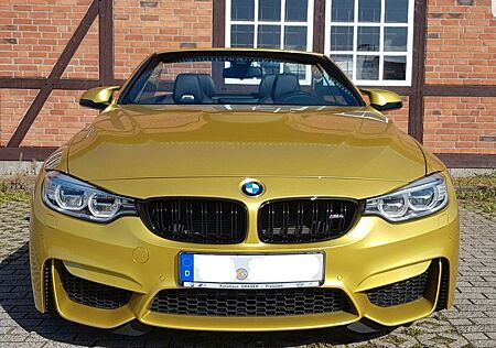 BMW M4 Cabrio DKG