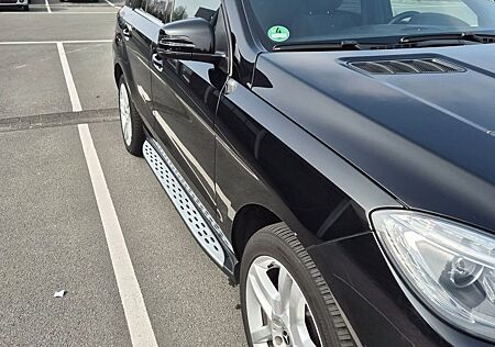 Mercedes-Benz ML 350 BlueTEC 4MATIC Edition 1 Edition 1