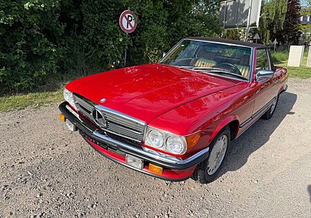 Mercedes-Benz SL 560