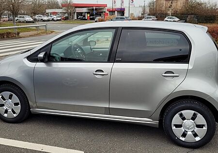 VW e-up! Volkswagen e-up! Electro Active