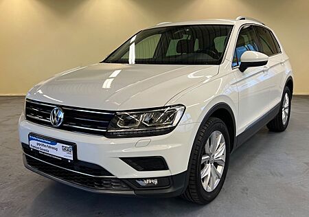 VW Tiguan Volkswagen 2.0 TDI Highline 4Motion DSG AHK+LED+ALCA