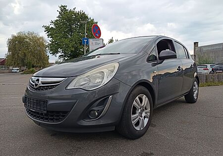 Opel Corsa D Satellite