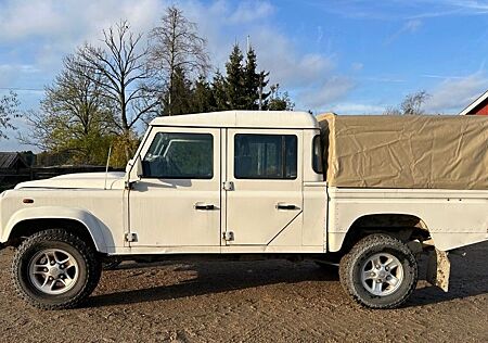 Land Rover Defender 130