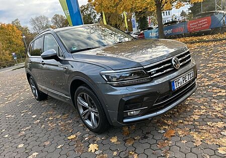 VW Tiguan Allspace Volkswagen 2.0 TDI R-Line High Pano 4M