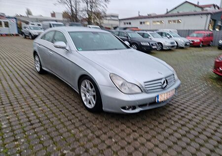 Mercedes-Benz CLS 320 CLS / 350 CDI