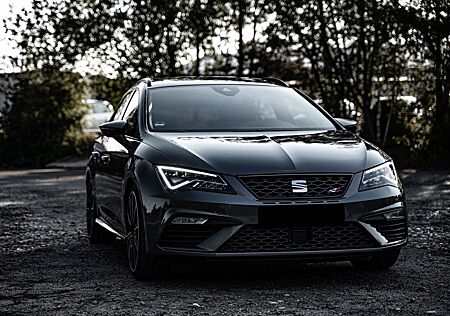 Seat Leon 2.0 TSI CUPRA 4Drive DSG Sportstourer S...