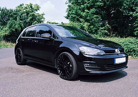 VW Golf Volkswagen 7 VII 1.4 Highline+R-LINE+Bi-XENON+PDC+PANO