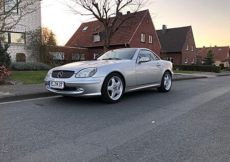 Mercedes-Benz SLK 200 Kompressor - 78tkm - Gutachten - TÜV Neu