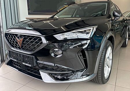 Cupra Formentor 1.4 e-HYBRID 150kW DSG -360°Kamera ACC