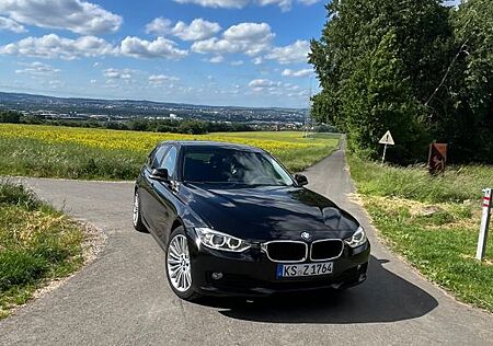 BMW 320d Touring - bi xenon