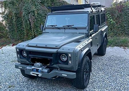 Land Rover Defender 110 STW KAHN