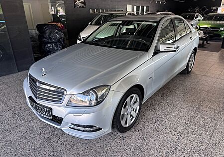 Mercedes-Benz C 180 *AUTOMATIK*NAVI*BiXENON*KAMERA*PTS*SHZ*AHK*