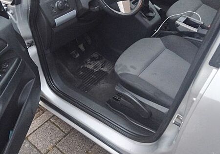 Opel Zafira 1.9 CDTI First Edition 88kW First Edition
