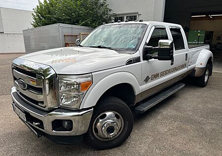 Ford F 350 Dually Pick Up 6.7 Liter V8 Diesel Adblue