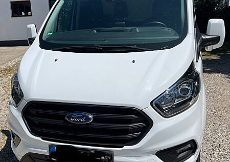 Ford Transit Custom mit Anhängerkupplung L1H1 320