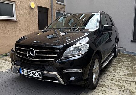 Mercedes-Benz ML 350 BlueTEC 4MATIC - AMG
