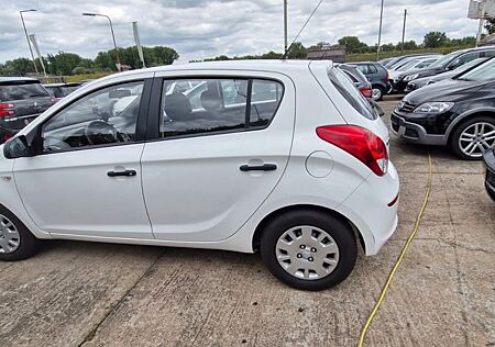 Hyundai i20 FIFA World Cup Edition