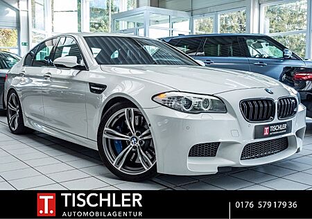 BMW M5 U-frei*DE-Fzg*SoftClose*4xSHZ*Pano*360°Kam*20