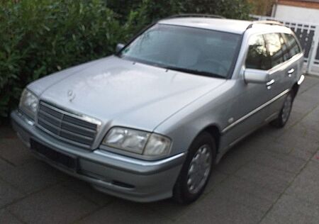 Mercedes-Benz C 200 T ELEGANCE Elegance