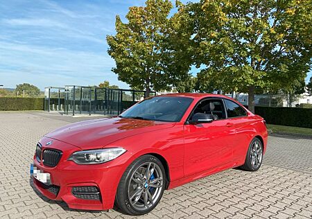 BMW M235i Coupé | Melbourne Rot