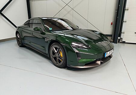 Porsche Taycan Turbo S Pano ActiveRide HUD UPE 247.250€