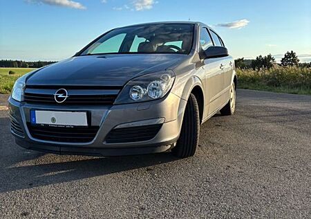Opel Astra 1.6 Twinport - guter Zustand, Reifen neu
