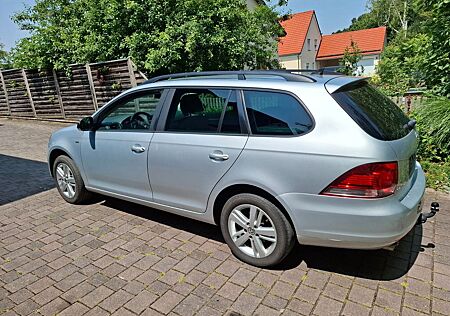 VW Golf Volkswagen 1.6 TDI 4MOTION MATCH Variant Standheizung