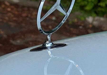 Mercedes-Benz E 320 T ELEGANCE  AHK TÜV +Wartungen NEU TOP ZUS