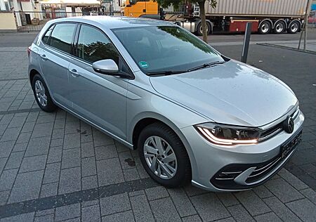 VW Polo Volkswagen 1.0 TSI OPF 81kW DSG Kamera,Navi,IQ Light..