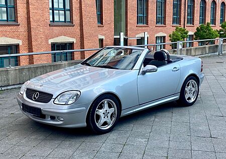 Mercedes-Benz SLK 320 - 1.Hand - nur 33.000Km