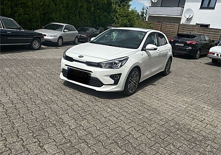 Kia Rio 1.0 T-GDI 120 Hybrid Platinum DCT Platinum