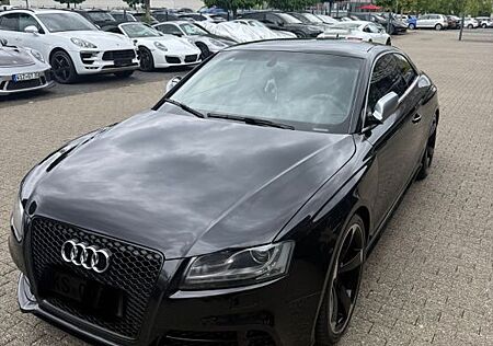 Audi RS5 4.2 FSI S tronic quattro -