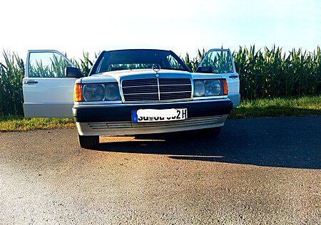 Mercedes-Benz 190