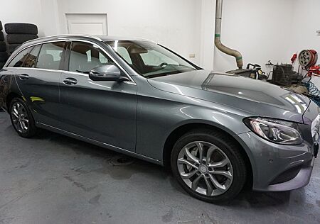 Mercedes-Benz C 250 C250T-Model,Navi,Led,Ab-Tempomat,Pdc,Sitzheizung