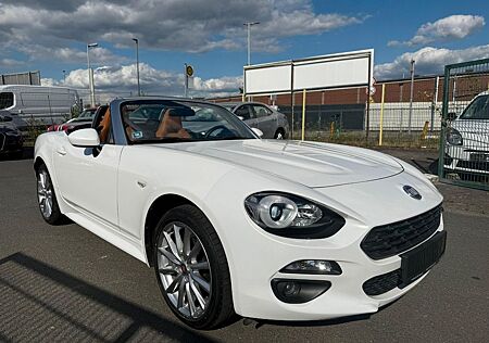 Fiat 124 Spider Cabrio 1 Hand