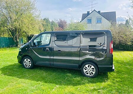 Opel Vivaro 8 Sitze Klima Navi AHK