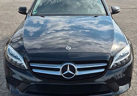 Mercedes-Benz C 220 d T Autom. -