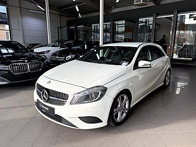 Mercedes-Benz A 200 Style Bi-Xenon Navi SHZ GEWERBE